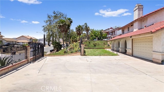 Foto del edificio - 10703 Valley Dr