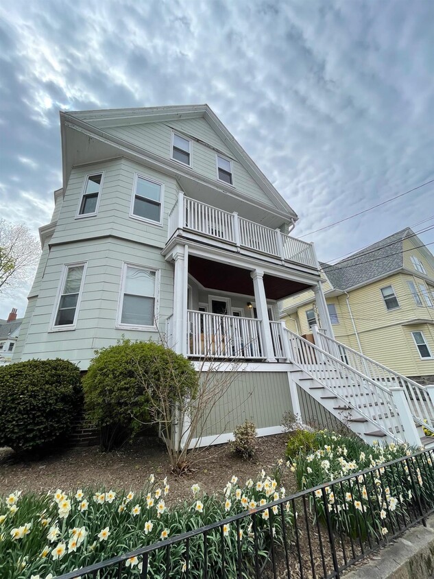 Primary Photo - 32 Pearson Rd