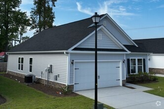Building Photo - 1048 Moen Lp