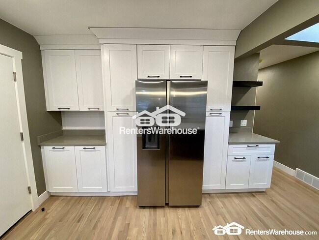 Foto del edificio - 1741 E 105th Pl