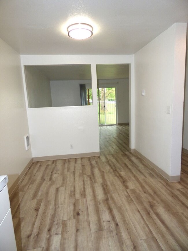 Foto del edificio - Lancaster Townhomes