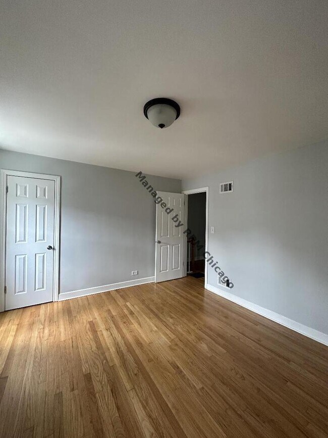 Foto del edificio - 1420 N Harlem Ave