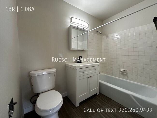 Foto del edificio - Spacious 1 Bedroom 1 Bath Apartment Availa...
