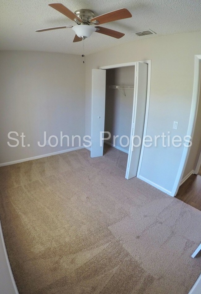Foto del edificio - 6650 103rd St
