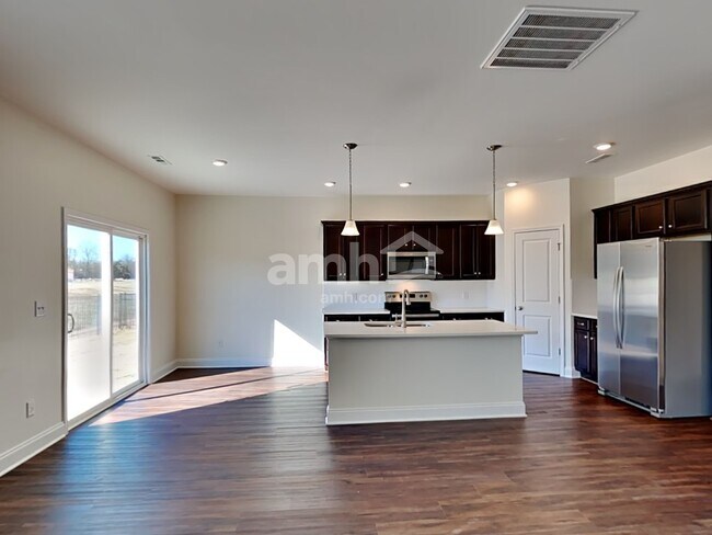 Foto del edificio - 5305 Virtue Ave