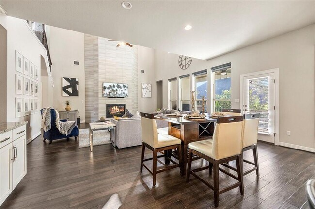 Building Photo - 203 Montalcino Blvd