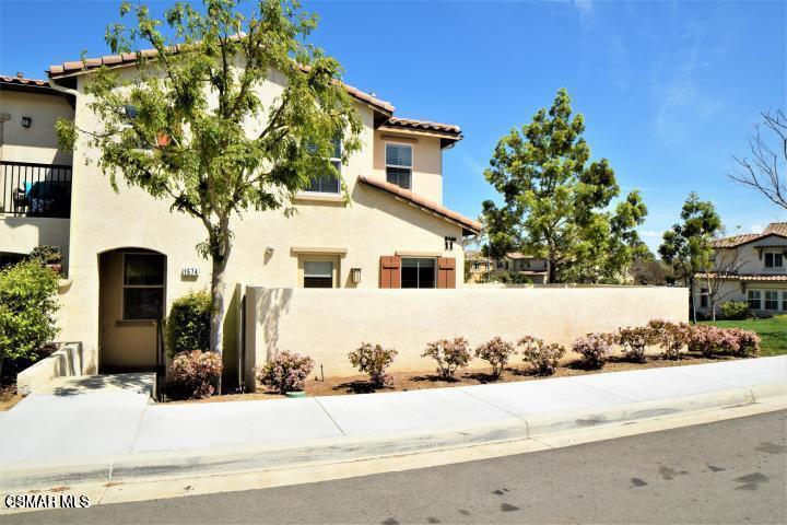 Primary Photo - 1574 Silver Shadow Dr