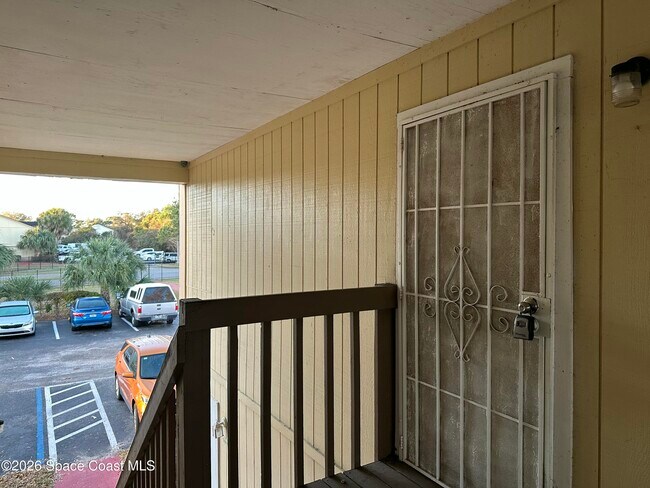 Building Photo - 2101 Forest Knoll Dr NE