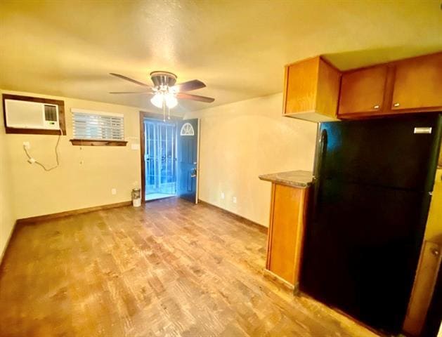 Building Photo - 625 Redbud Ln