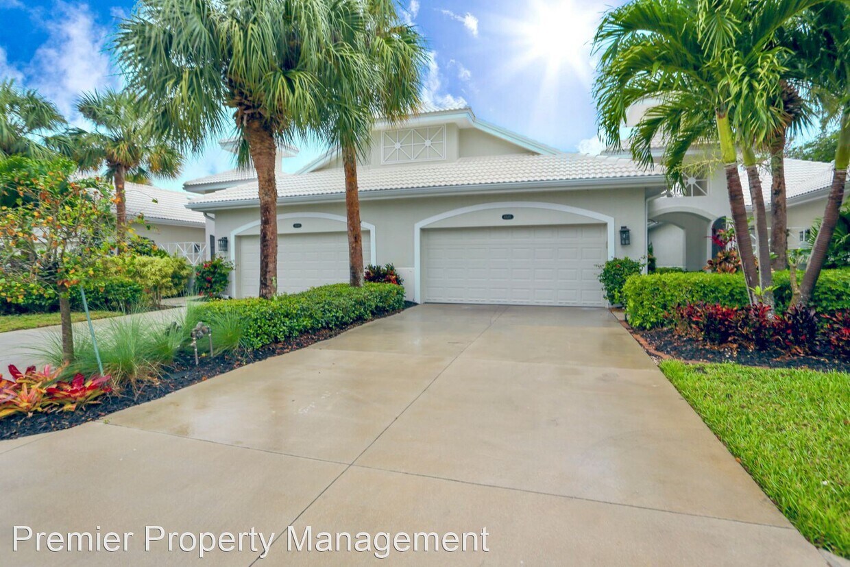 2 br, 2 bath House 4505 Cardinal Cove La... House Rental in Naples