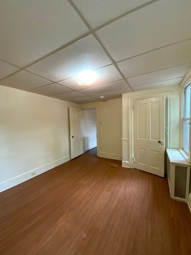 Building Photo - 116 Nevin St