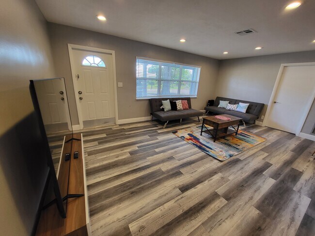 Foto del edificio - Lime Way