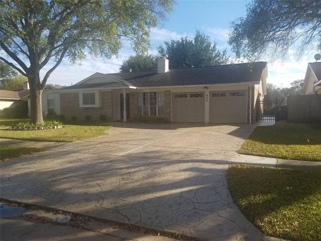 Building Photo - 850 Seafoam Rd