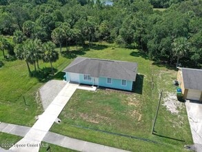 Building Photo - 279 Englar Dr