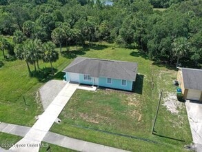 Building Photo - 279 Englar Dr