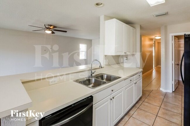 Foto del edificio - 2607 NW 14th St