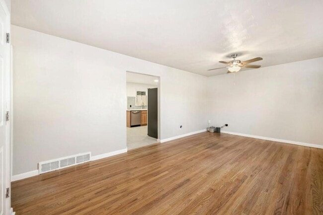Foto del edificio - 467 26th Ave