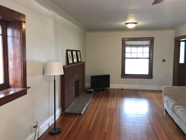 living room - 3534 Clay St
