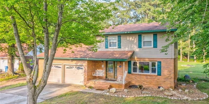 Foto principal - 264 Haviland Rd