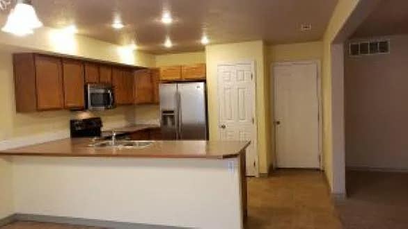 Building Photo - 1035 Lost Trail Dr
