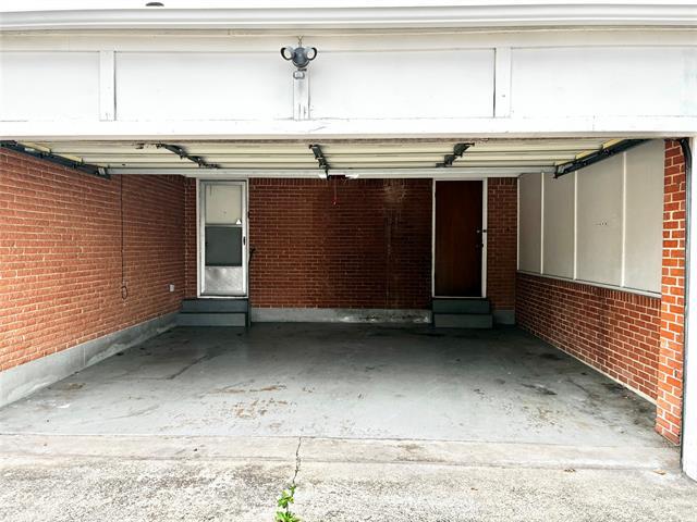 Building Photo - 509 W Main St