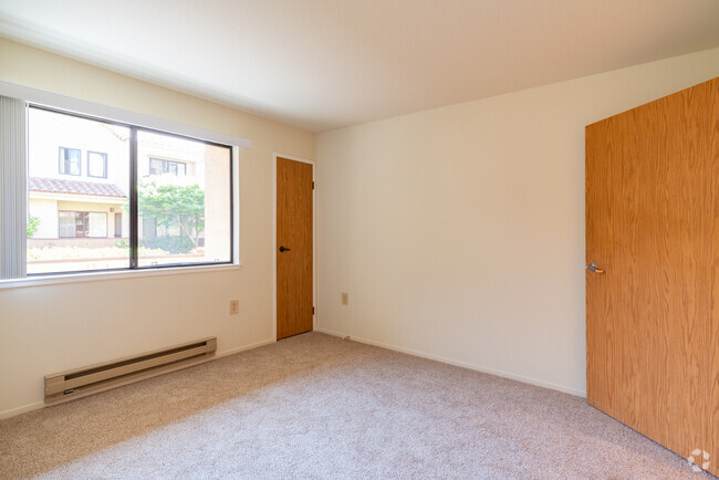 Bedroom - Magnolia Plaza Senior Apartments