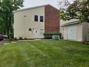 Building Photo - 1237 Wyndham Ct