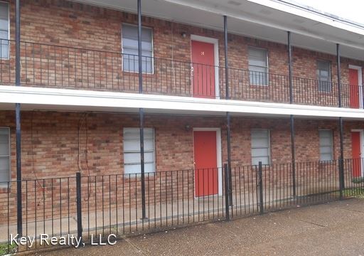 Foto principal - 2420 Cummins St