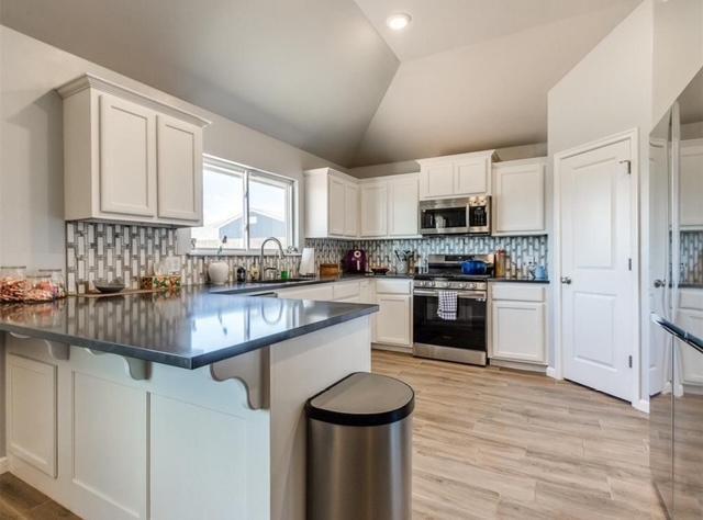 Building Photo - 1008 S Appaloosa Ln