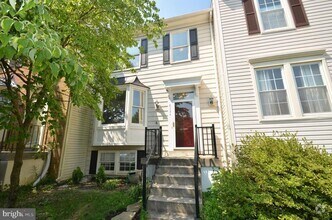 Building Photo - 6134 Joust Ln