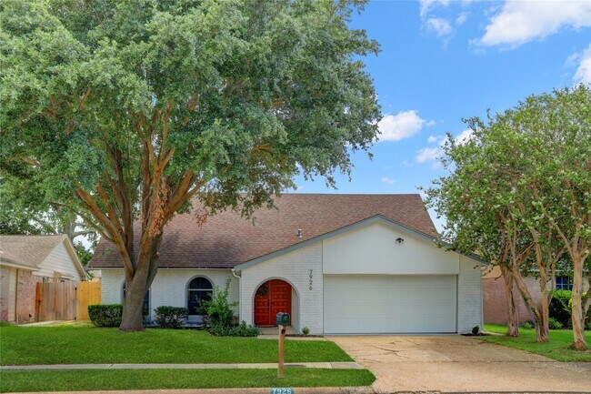 Foto del edificio - 7926 Windy Creek Dr