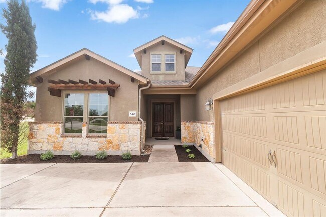 Foto del edificio - 5401 Coral Bean Cove