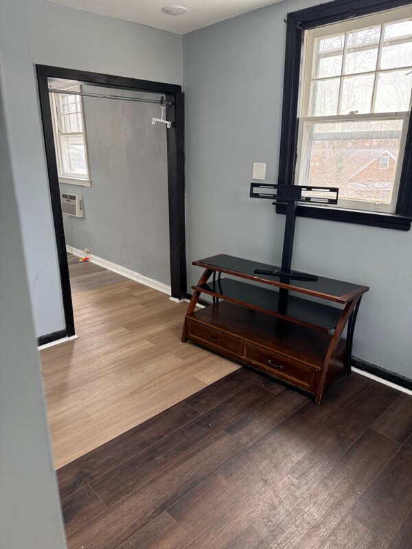 Foto del edificio - 1132 Duncan Ave