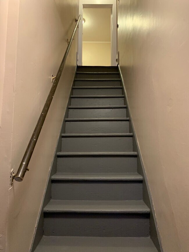 Foto del edificio - 168 Downs St