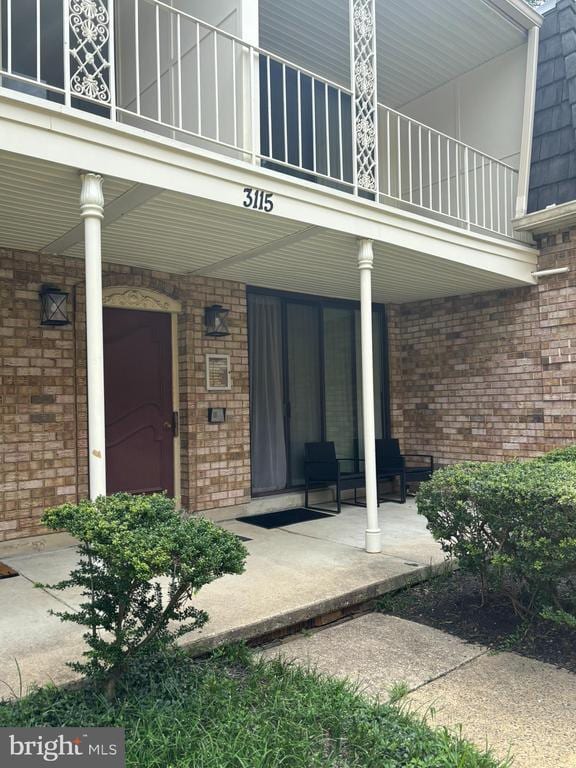 Building Photo - 3115 Patrick Henry Dr