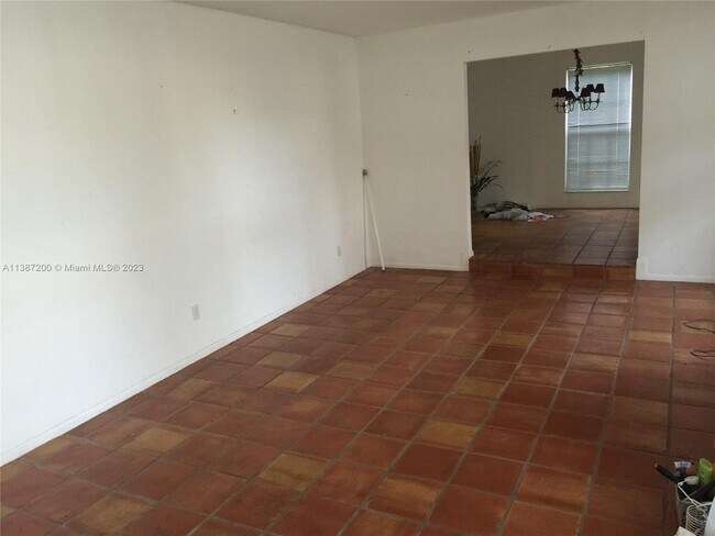 Building Photo - 14610 Bonito Dr