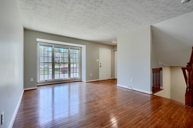 Building Photo - 3419 Clairborne Way