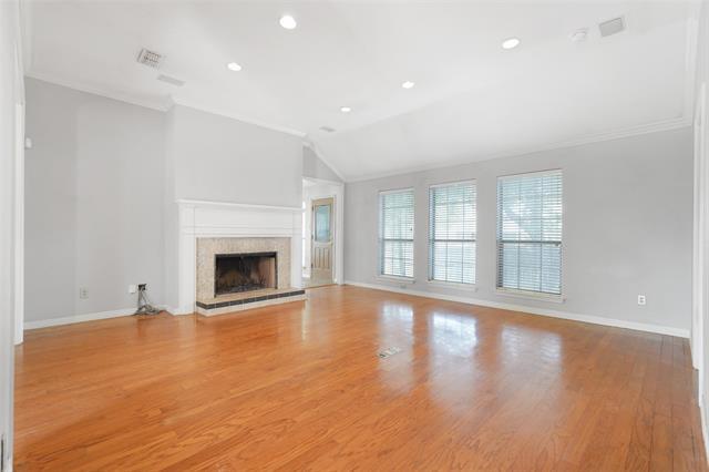 Foto del edificio - 4919 Saddleback Rd