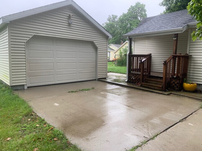 Foto del edificio - 504 Evans St