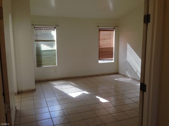 Foto del edificio - 4201 W Plantation St