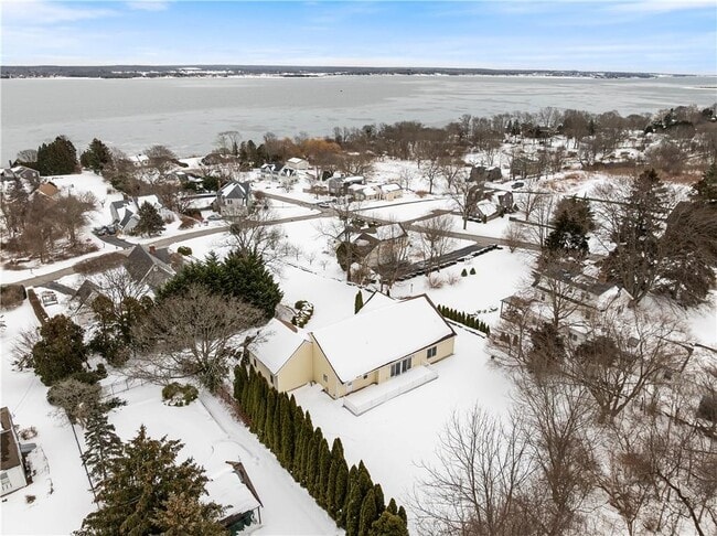 Foto del edificio - 18 Peggy Ln