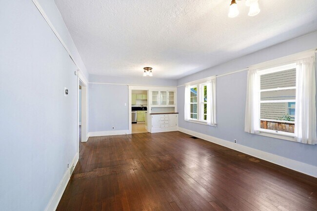 Foto del edificio - 7245 N Newell Ave