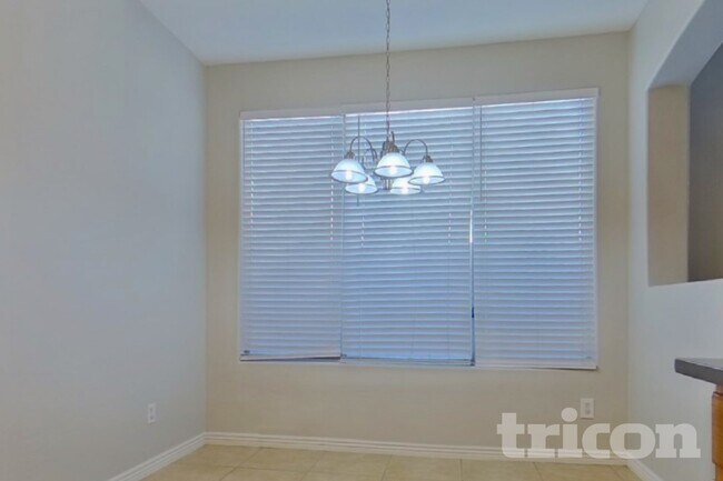 Foto del edificio - 10114 W Payson Rd