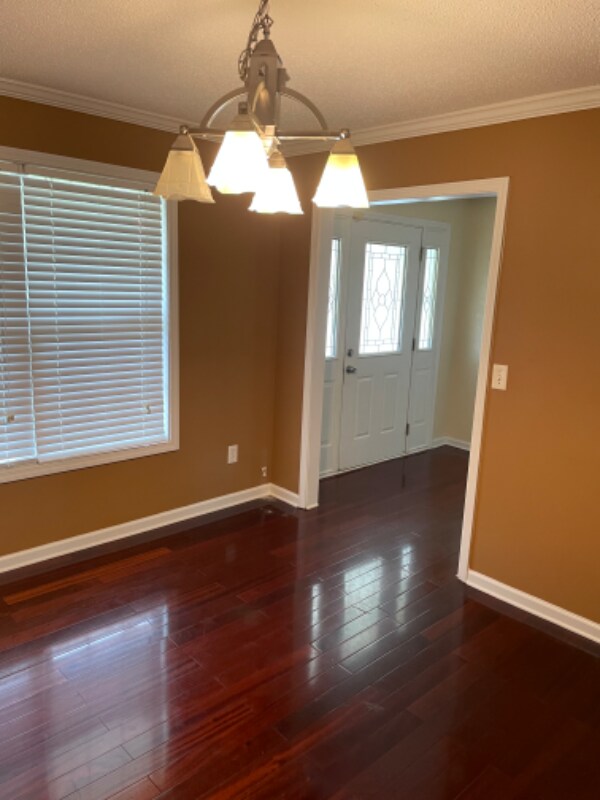 Building Photo - 223 Dry Pond Rd