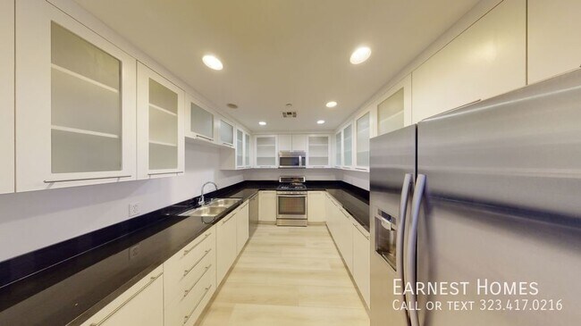 Foto del edificio - 230 S Jackson St #207 Glendale, CA 91205