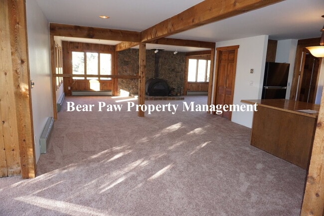 Building Photo - Beautiful Horse Property in Evergreen!!