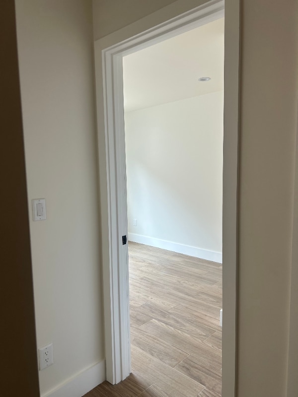 Building Photo - 825 W Colden Ave