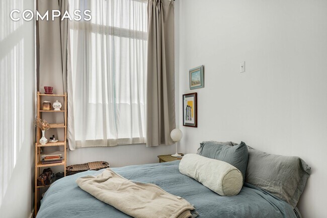 Foto del edificio - 622 Grand Ave