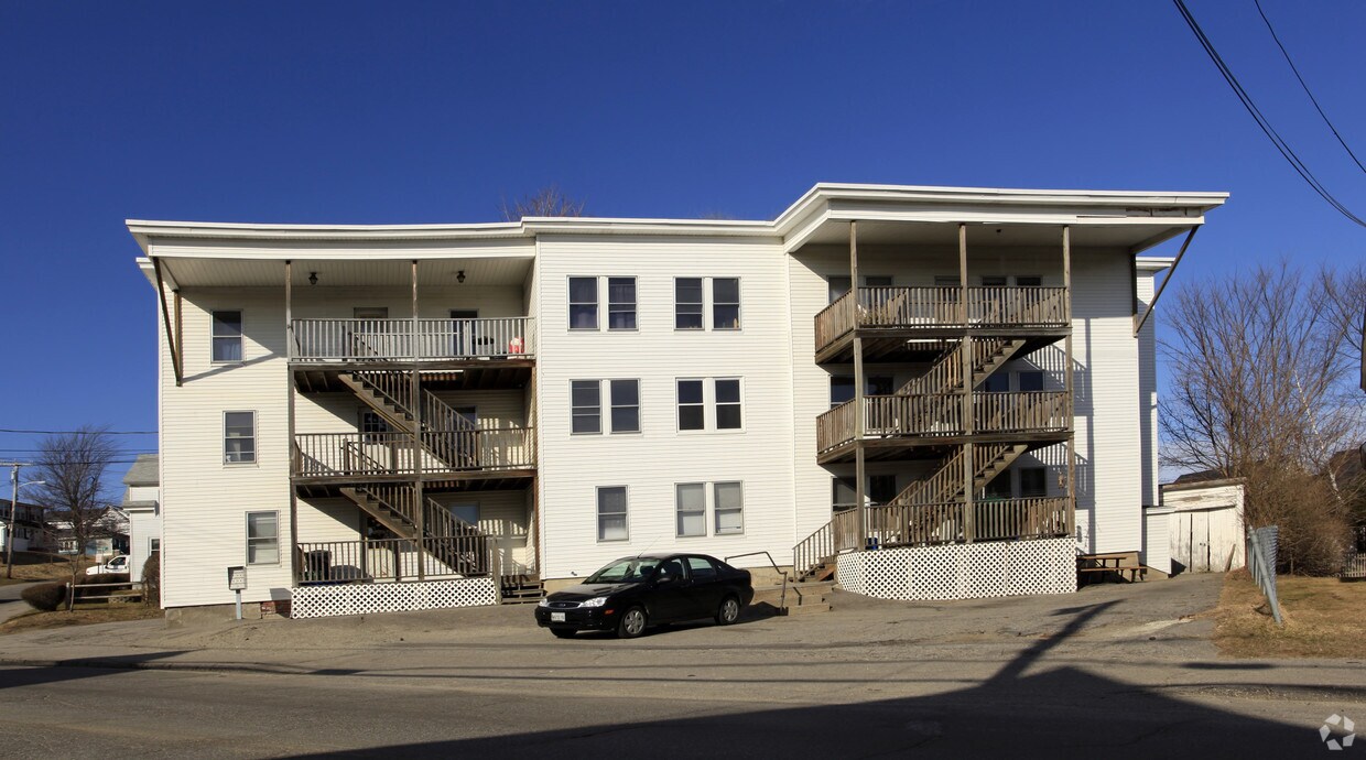 145 Northern Ave, Augusta, ME 04330 Apartments in Augusta, ME