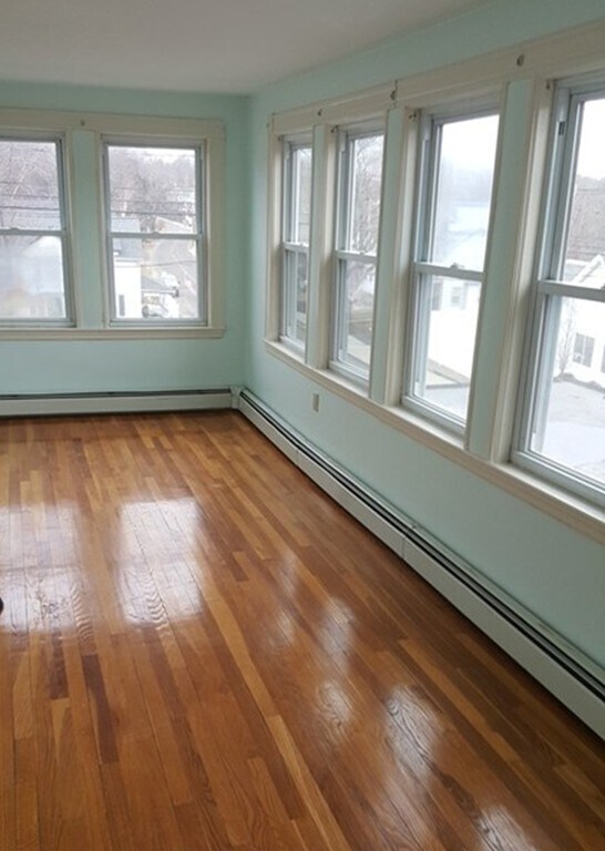 Primary Photo - 127 Franklin St